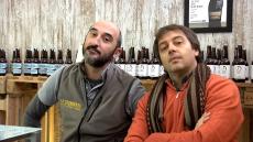 Reportaje a empresas emprendedoras como La Socarrada, cerveza artesanal premium
