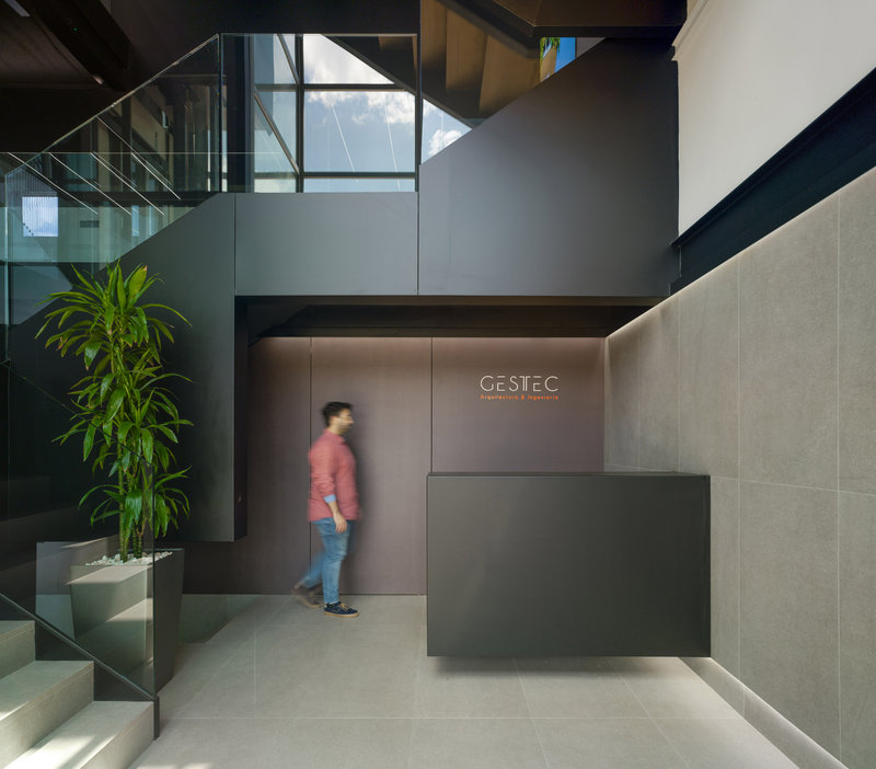 GESTEC / Dise�o integra oficinas por Rocamora dise�o y arquitectura