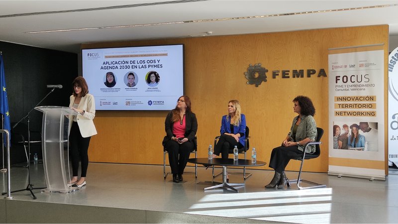 sesi�n con empresarias