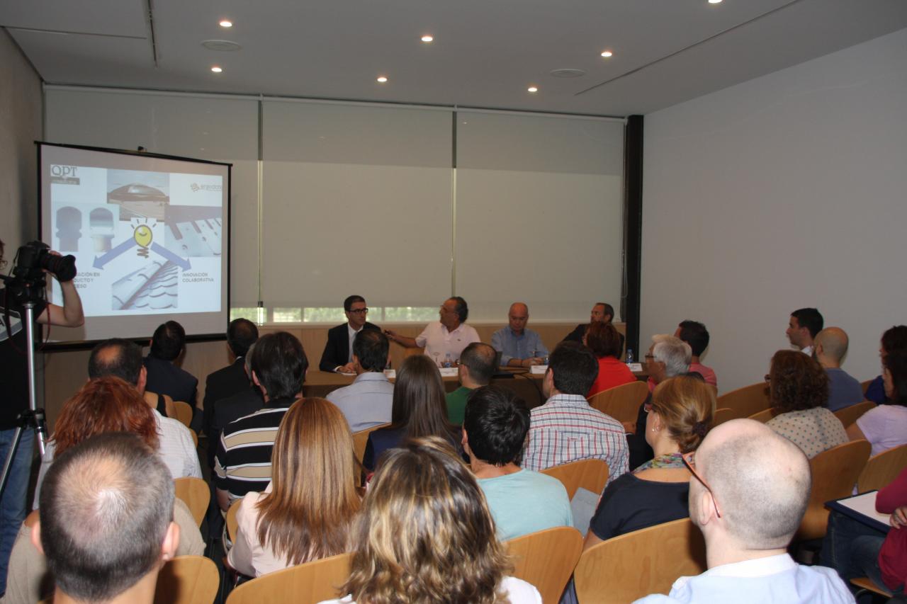 Enr�date Castell�n 2012- Taller 5: "�Sabes c�mo innovar?"